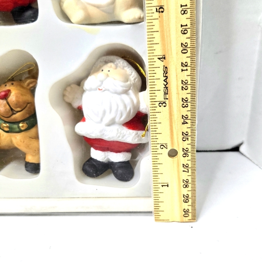 Holiday Classics 24-piece Christmas Ornament Set. - Picture 11 of 12